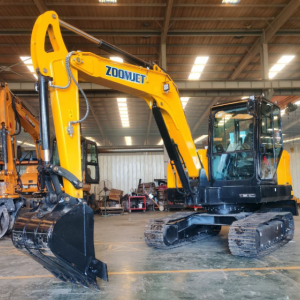 求购 小型挖机一台